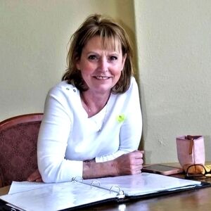 Meet your Posher, Niki